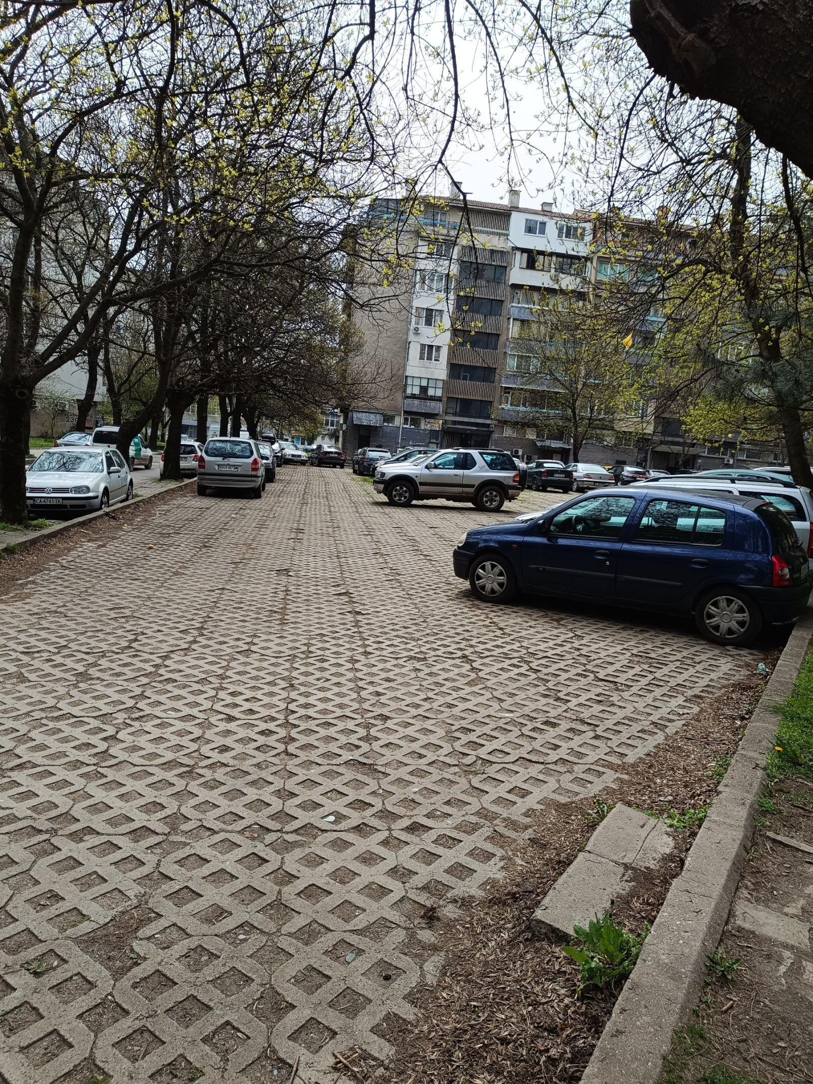 Дава под наем 2-СТАЕН, гр. София, Красна поляна 2, снимка 17 - Апартаменти - 54688166