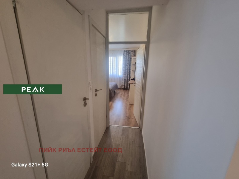 Дава под наем 4-СТАЕН, гр. София, Връбница 1, снимка 15 - Апартаменти - 52731298