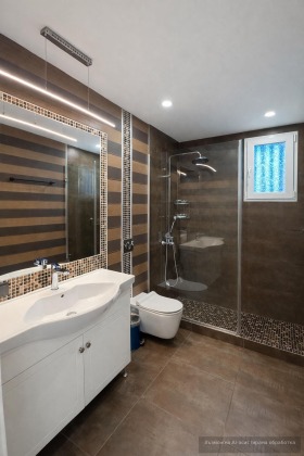 ���� ��� ���� 3-����� | Imot.bg � ����� ������ 8