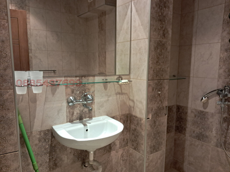 Дава под наем 2-СТАЕН, гр. Русе, Център, снимка 15 - Апартаменти - 52808913