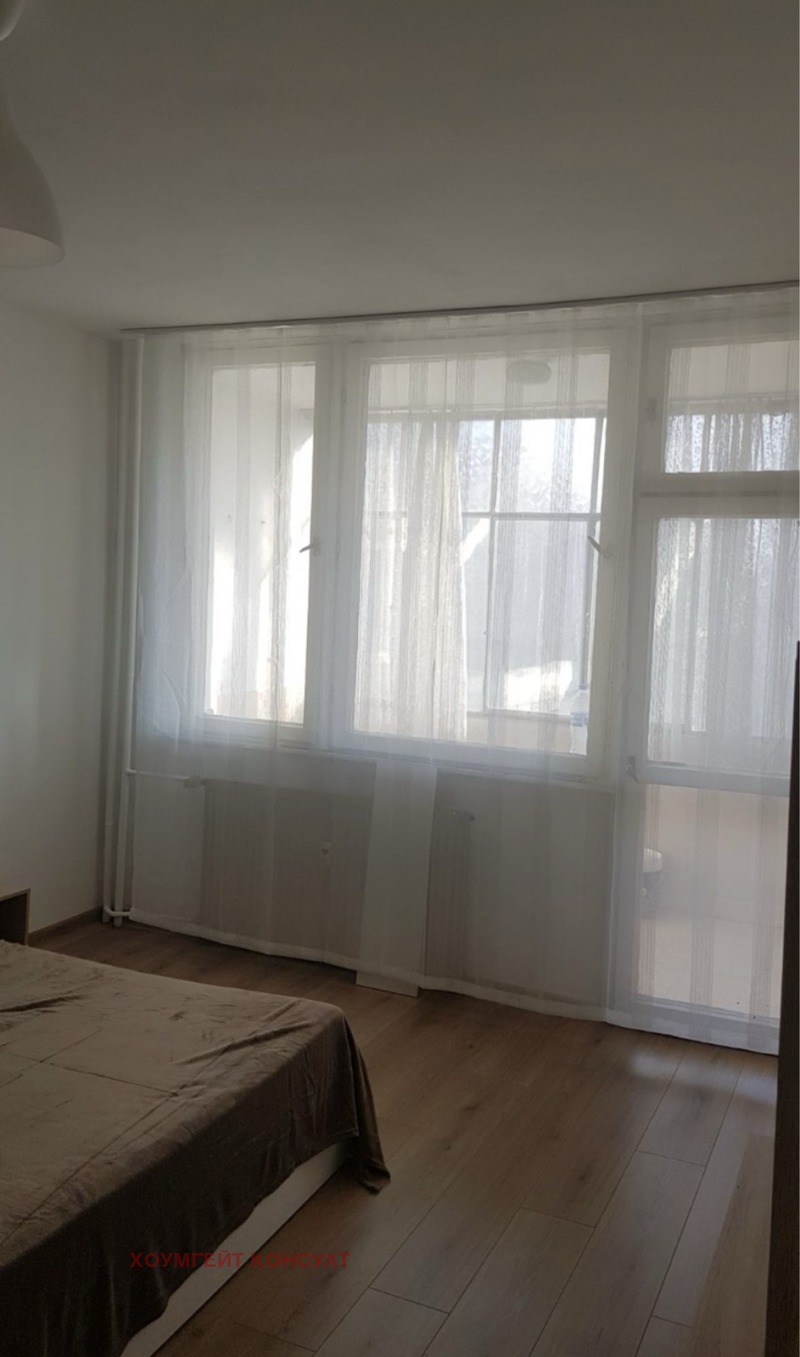 De inchiriat  2 dormitoare Sofia , Zona B-19 , 92 mp | 77508247 - imagine [4]