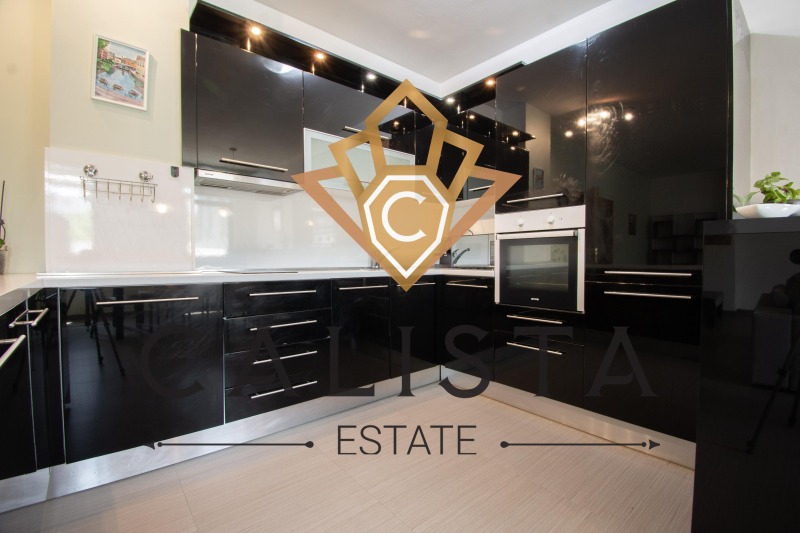 Издаје се  2 спаваће собе Софија , Центар , 130 м2 | 76845901 - слика [4]