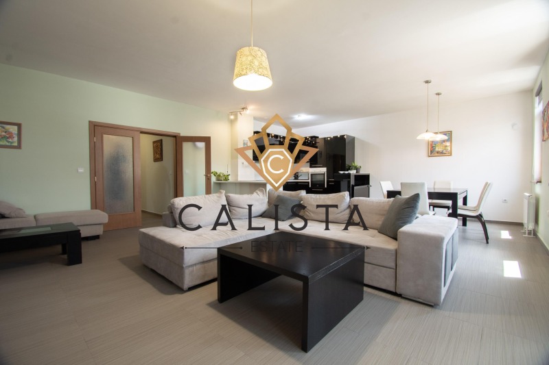 Kiadó  2 hálószobás Sofia , Centar , 130 négyzetméter | 76845901