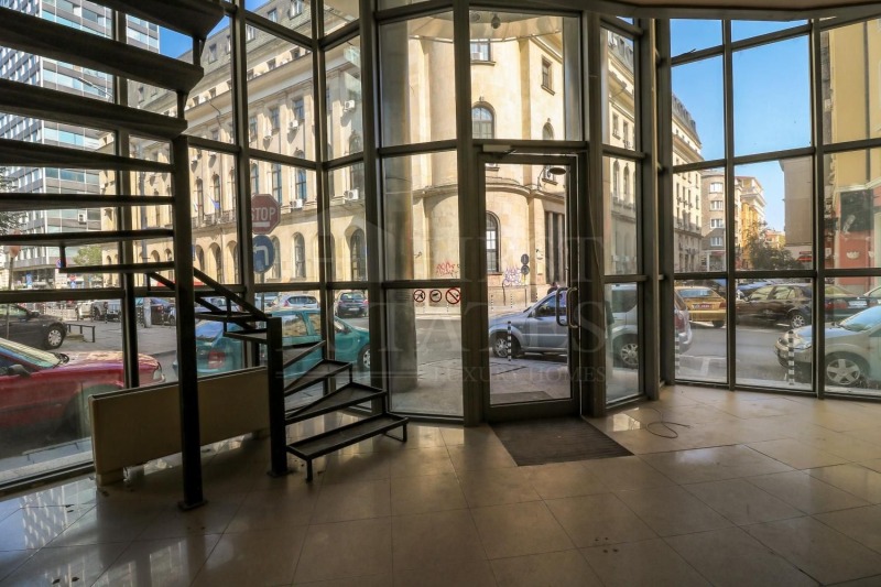 Te huur  Kantoor Sofia , Tsentar , 680 m² | 84459052 - afbeelding [14]