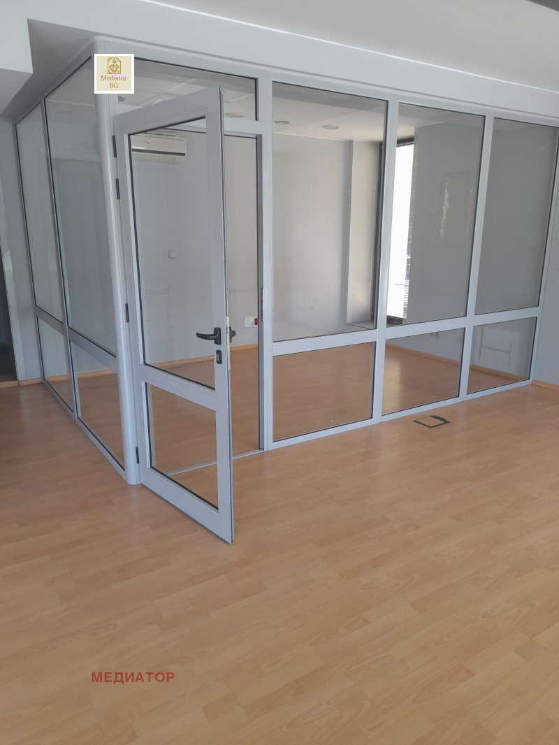 En renta  Comercio Sofia , Tsentar , 290 metros cuadrados | 82468658 - imagen [9]