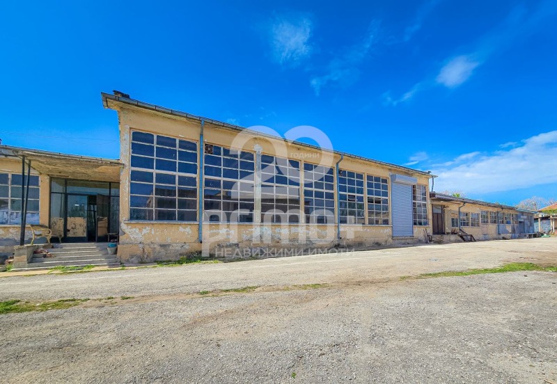För uthyrning  Industribyggnad region Veliko Tarnovo , Samovodene , 1080 kvm | 47960154 - bild [3]