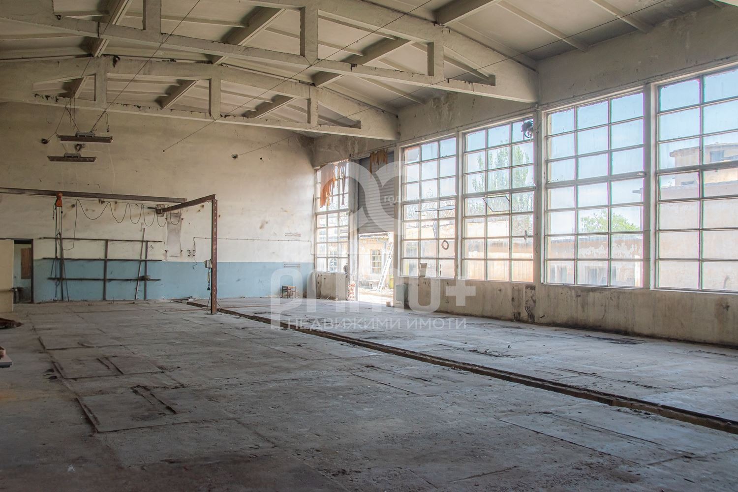 Дава под наем ПРОМ. ПОМЕЩЕНИЕ, с. Самоводене, област Велико Търново, снимка 2 - Производствени сгради - 53679583