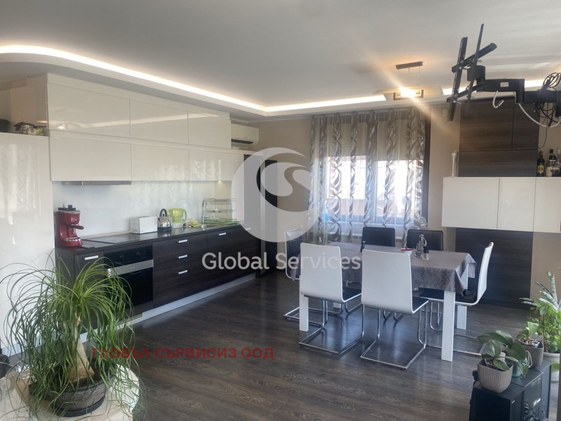 A louer  3 chambres Sofia , Dianabad , 140 m² | 96716470 - image [4]