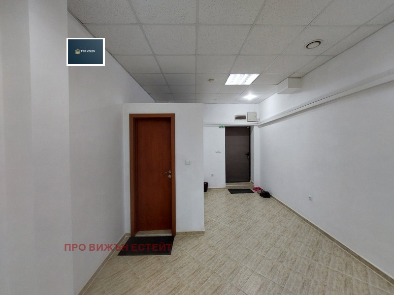 Дава под наем ОФИС, гр. Варна, Левски 1, снимка 4 - Офиси - 52492831