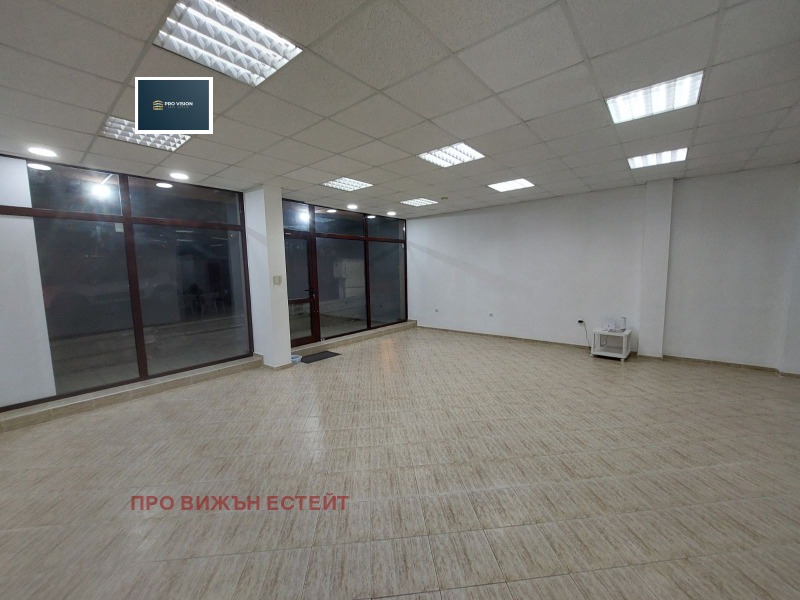 Дава под наем ОФИС, гр. Варна, Левски 1, снимка 2 - Офиси - 52492831