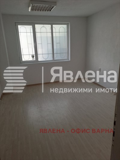 Дава под наем МАГАЗИН, гр. Варна, Спортна зала, снимка 1 - Магазини - 48578534