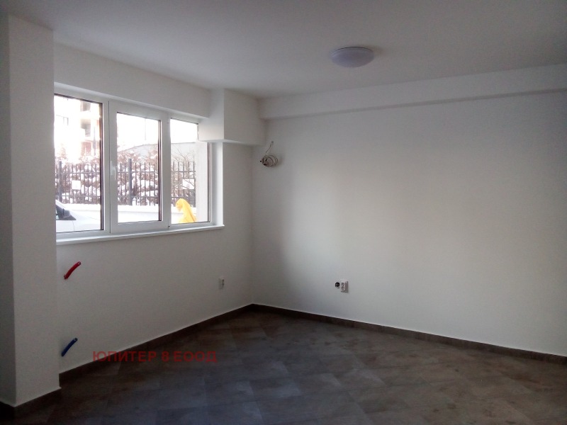 Para alugar  Escritório Sofia , Oborichtche , 38 m² | 34610672 - imagem [6]
