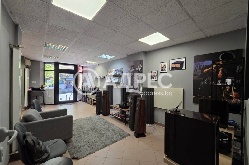 Kiadó  Üzlet Sofia , Centar , 62 négyzetméter | 96250122 - kép [6]