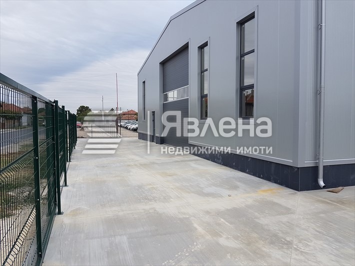 A louer  Stockage région Plovdiv , Yagodovo , 1000 m² | 37033001 - image [9]