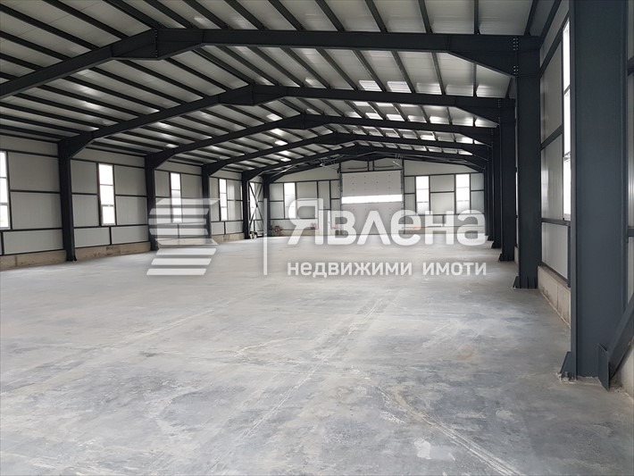 A louer  Stockage région Plovdiv , Yagodovo , 1000 m² | 37033001