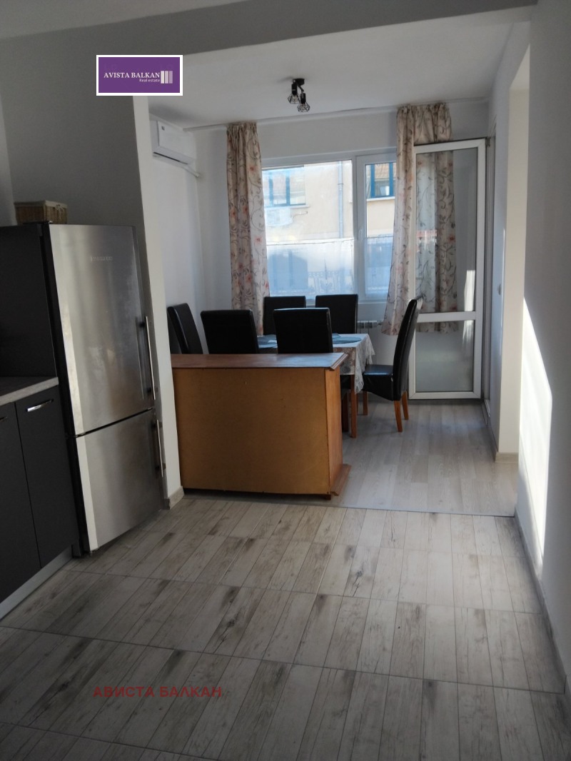 Vuokrattavana  1 makuuhuone Sofia , Tsentar , 50 neliömetriä | 13832550 - kuva [2]