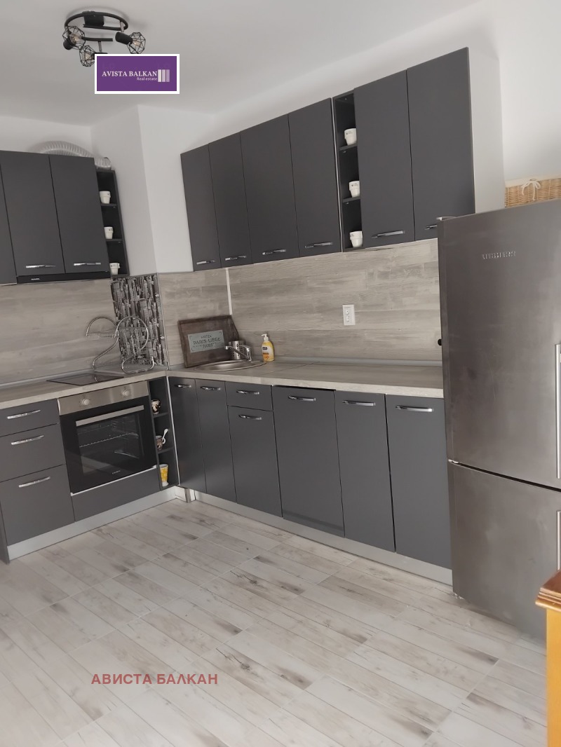 Vuokrattavana  1 makuuhuone Sofia , Tsentar , 50 neliömetriä | 13832550