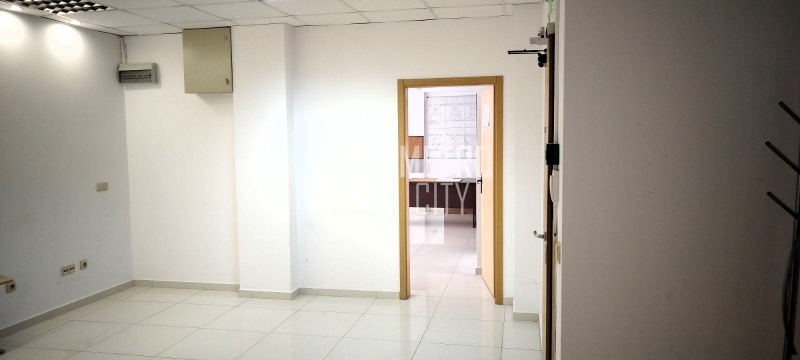 Te huur  Kantoor Sofia , Mladost 3 , 200 m² | 97906475 - afbeelding [6]