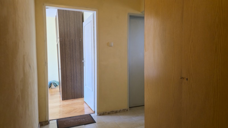 För uthyrning  Studio Sofia , Ivan Vazov , 45 kvm | 26690813 - bild [4]
