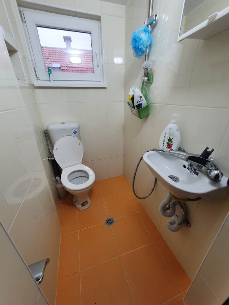 Дава под наем ЕТАЖ ОТ КЪЩА, гр. София, Орландовци, снимка 8 - Етаж от къща - 53252571