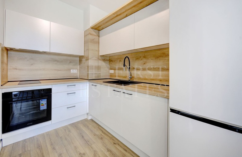 Издаје се  1 спаваћа соба Софија , Изгрев , 66 м2 | 65670394 - слика [5]
