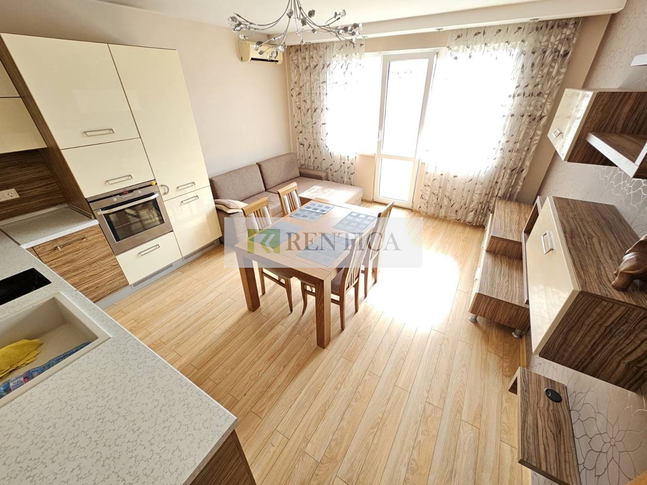 Дава под наем 3-СТАЕН, гр. Варна, Левски 1