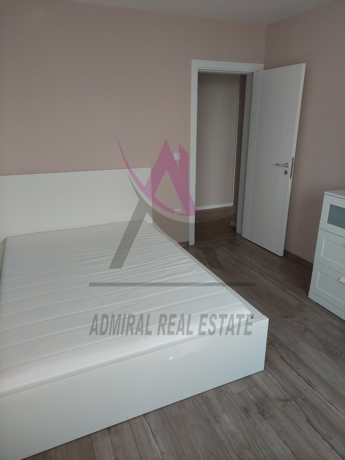 ���� ��� ���� 3-����� | Imot.bg � ����������� 4