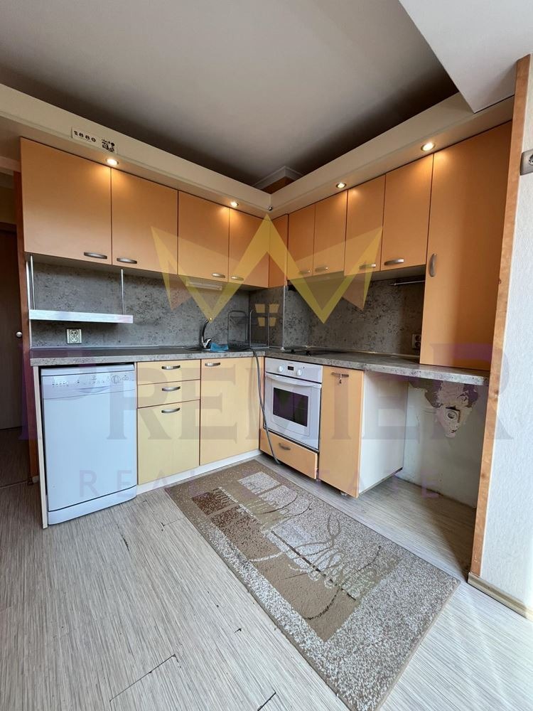 Te huur  1 slaapkamer Varna , Mladost 2 , 55 m² | 94460805