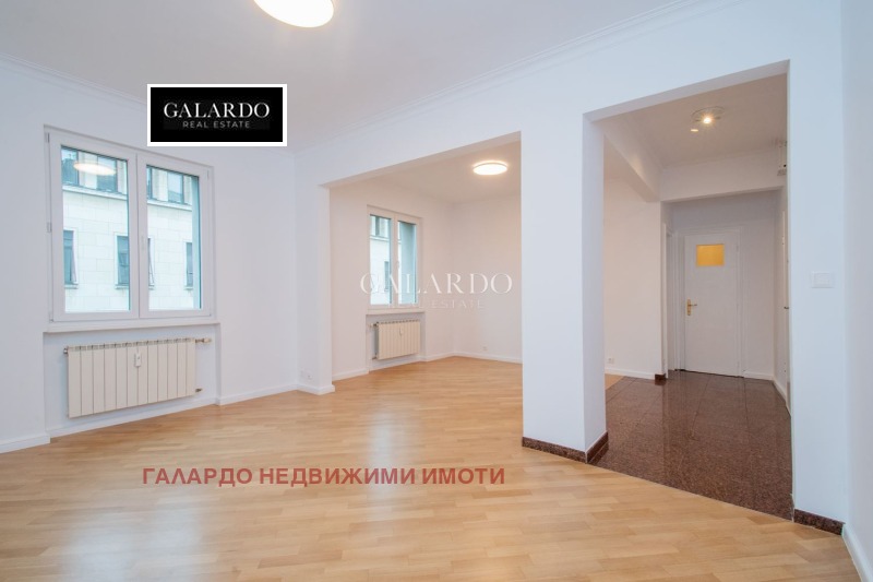 Дава под наем  3-стаен град София , Център , 90 кв.м | 87133307