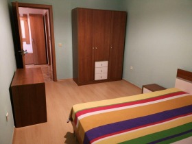 1 спаваћа соба Лјулин 8, Софија 5