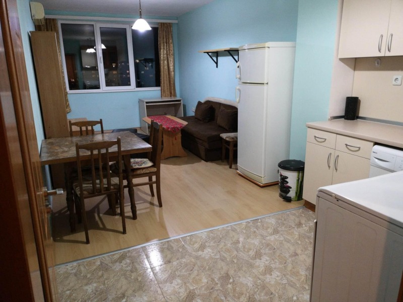 Издаје се  1 спаваћа соба Софија , Лјулин 8 , 50 м2 | 92084359 - слика [3]