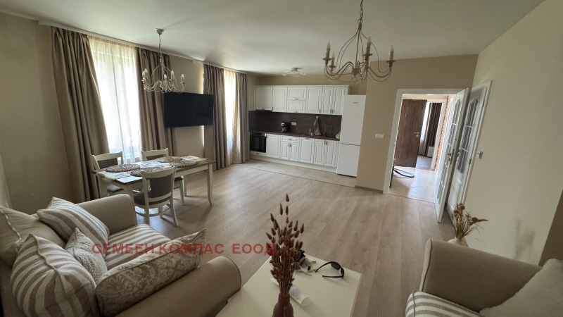 Kiadó  1 hálószoba Plovdiv , Centar , 74 négyzetméter | 92687115
