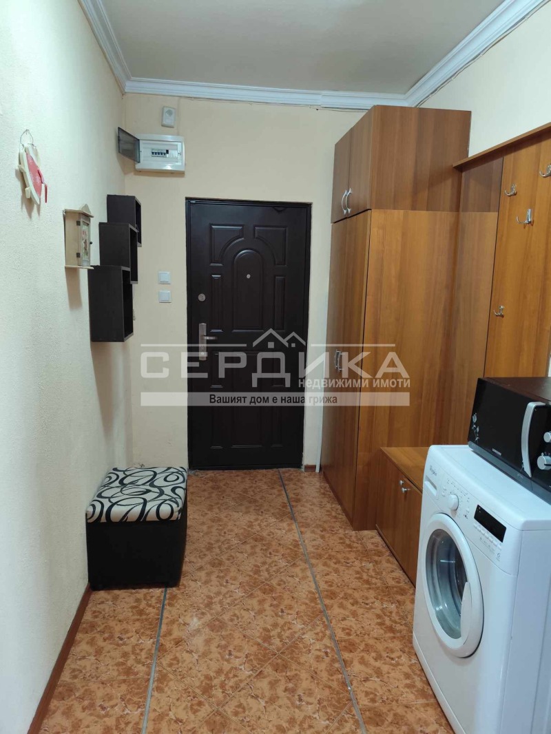 De inchiriat  2 dormitoare Sofia , Liulin 9 , 65 mp | 81080467 - imagine [11]