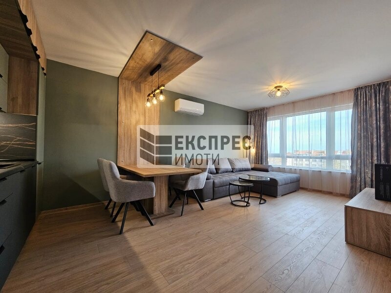 Дава под наем 3-СТАЕН, гр. Варна, Център, снимка 2 - Апартаменти - 54252493