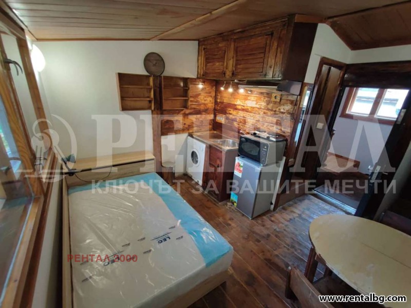 Zu vermieten  Dachboden Plowdiw , Zentar , 35 qm | 80530969