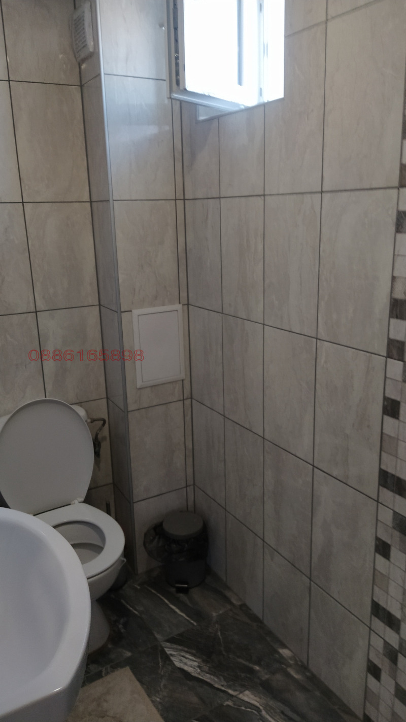 Da affittare  Casa Razgrad , Osvobogdenie , 200 mq | 65910151 - Immagine [12]