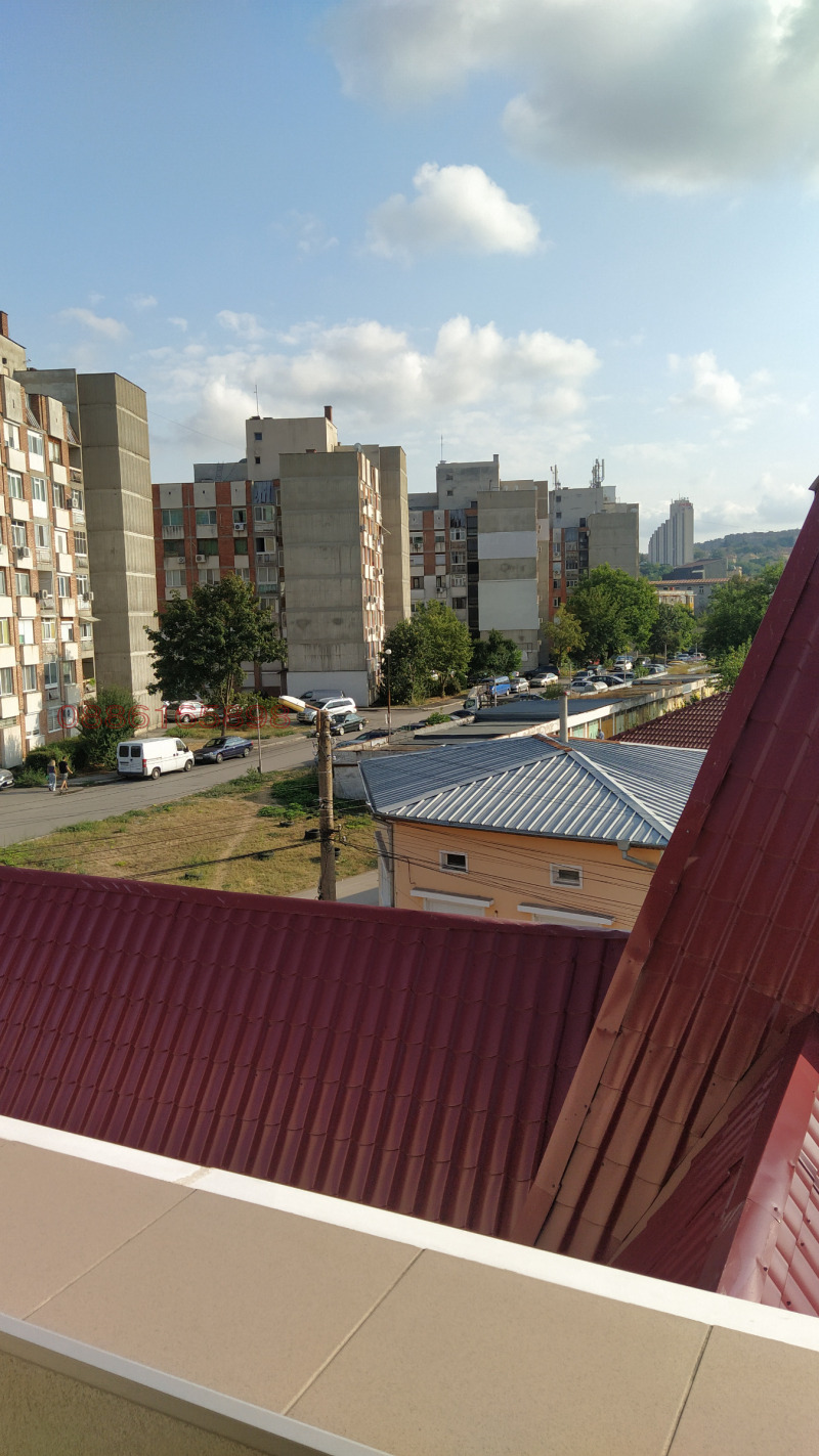 Da affittare  Casa Razgrad , Osvobogdenie , 200 mq | 65910151 - Immagine [13]