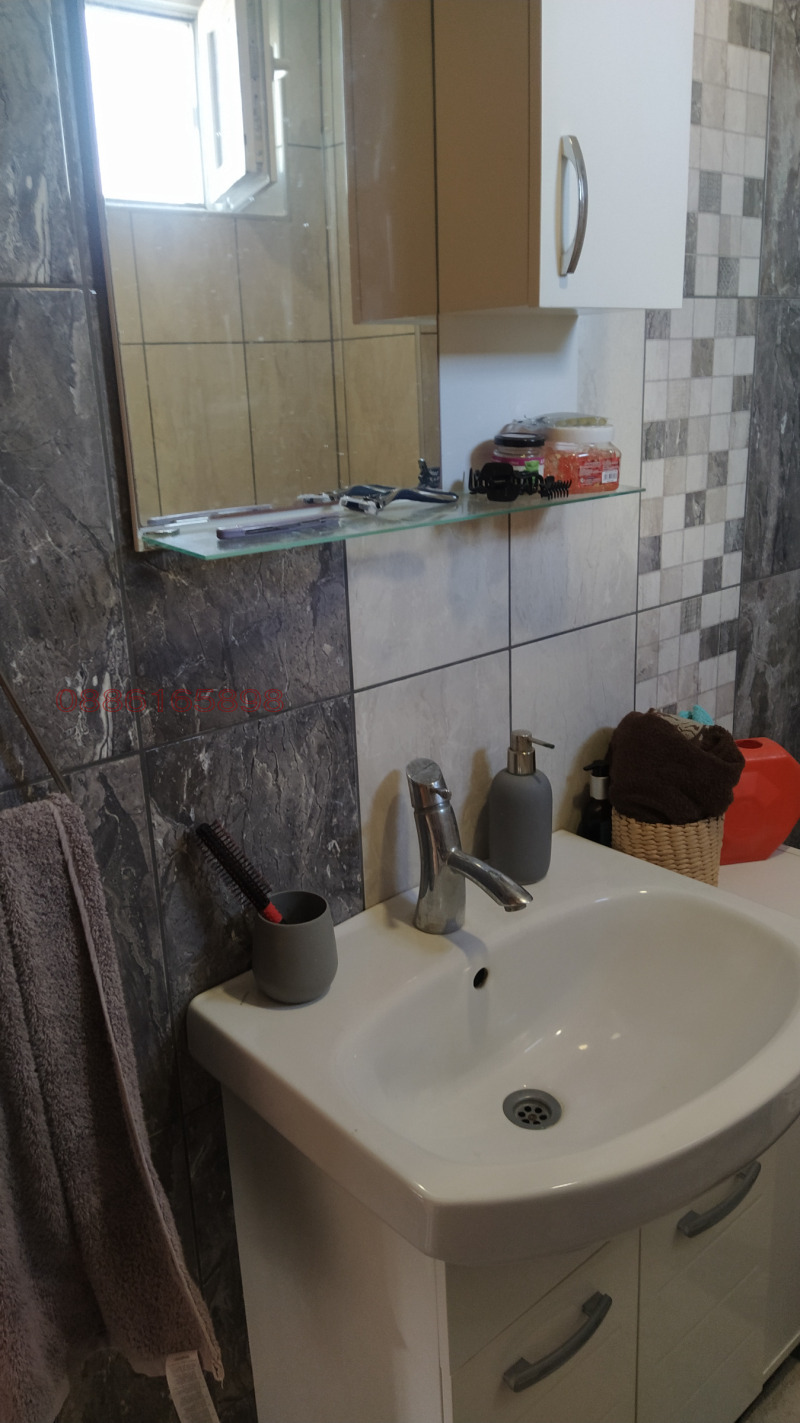 Da affittare  Casa Razgrad , Osvobogdenie , 200 mq | 65910151 - Immagine [14]