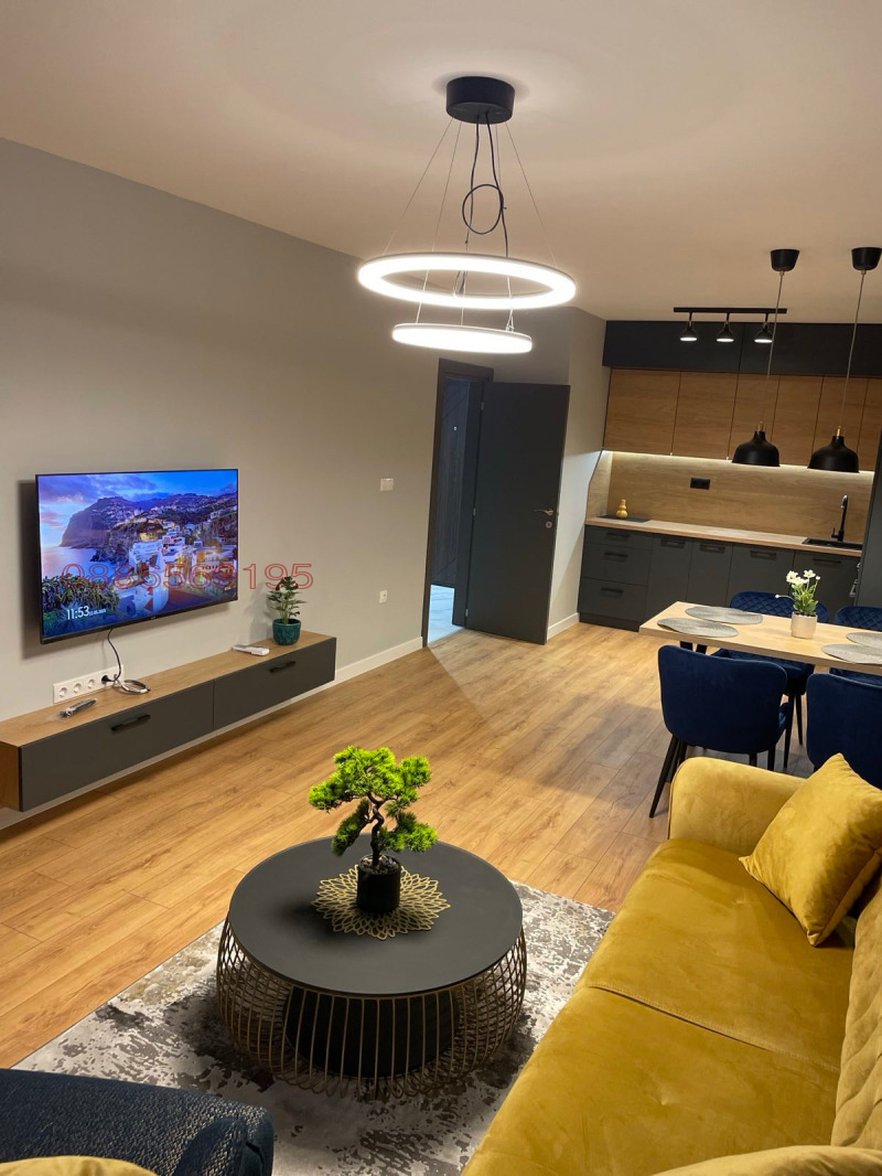 A louer  1 chambre Plovdiv , Ostromila , 68 m² | 17532063
