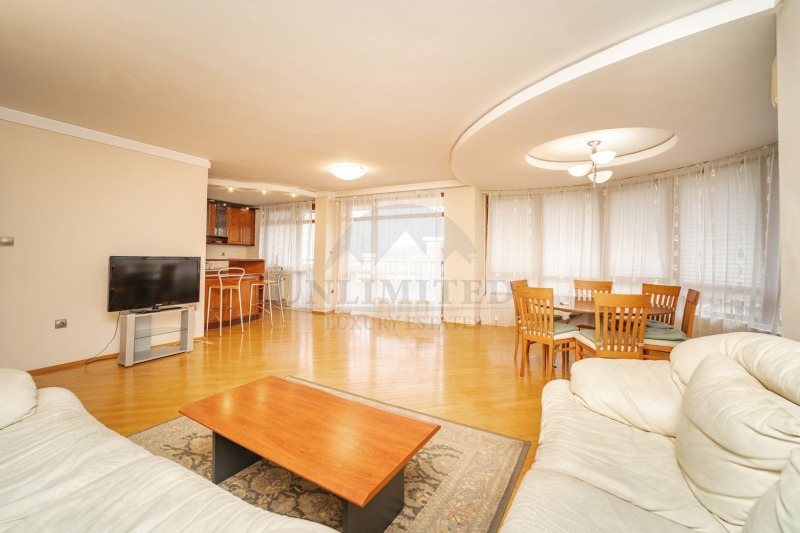 Дава под наем 4-СТАЕН, гр. София, Лозенец, снимка 3 - Апартаменти - 52746567