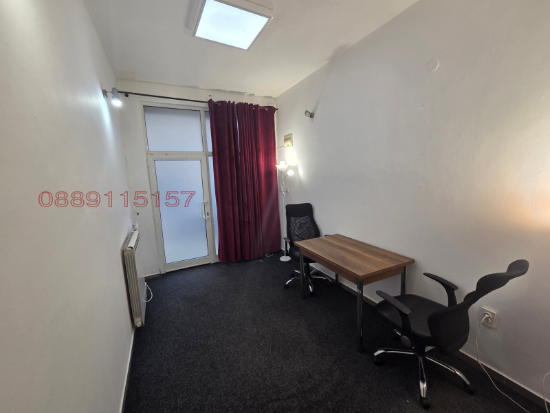 Дава под наем ОФИС, гр. Пловдив, Център, снимка 2 - Офиси - 53483904