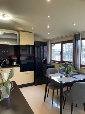 ����� ���� ��� ���� 3-�����,���� ������, ������