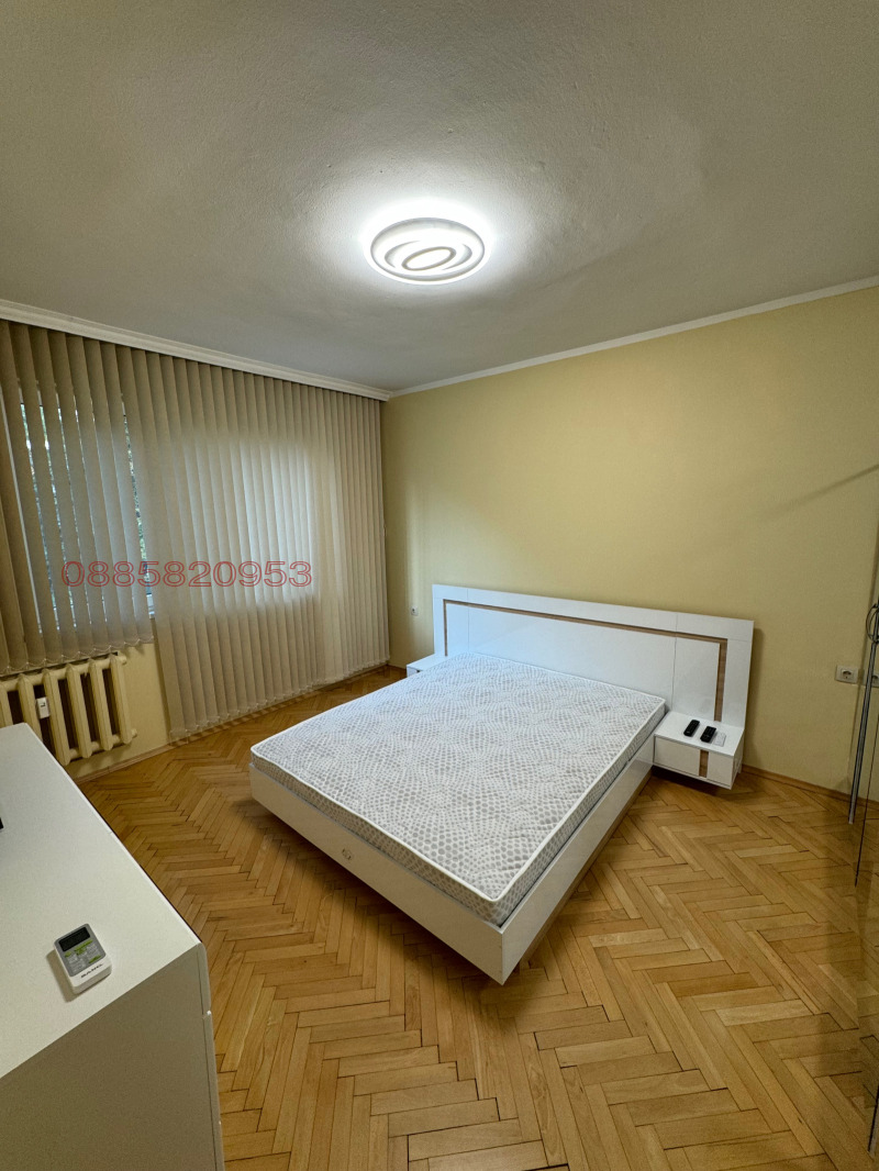 Zu vermieten  1 Schlafzimmer Sofia , Lozenez , 80 qm | 54208999 - Bild [6]