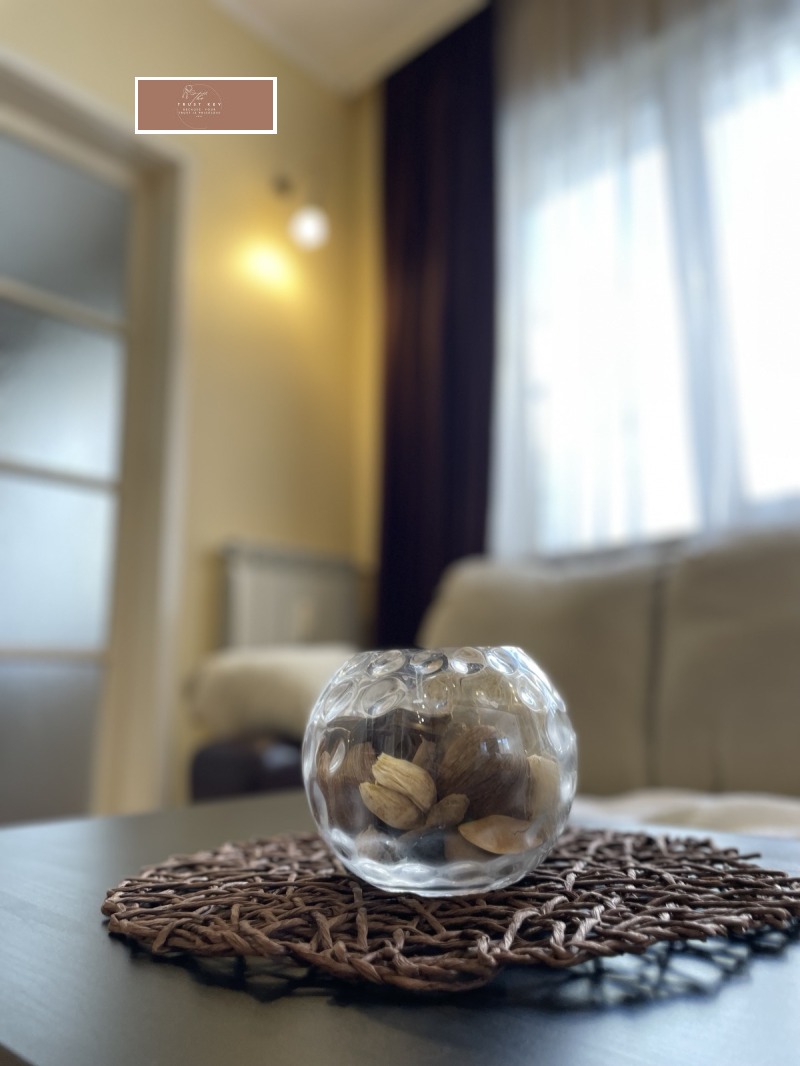 Para alugar  2 quartos Sofia , Centar , 80 m² | 96241642