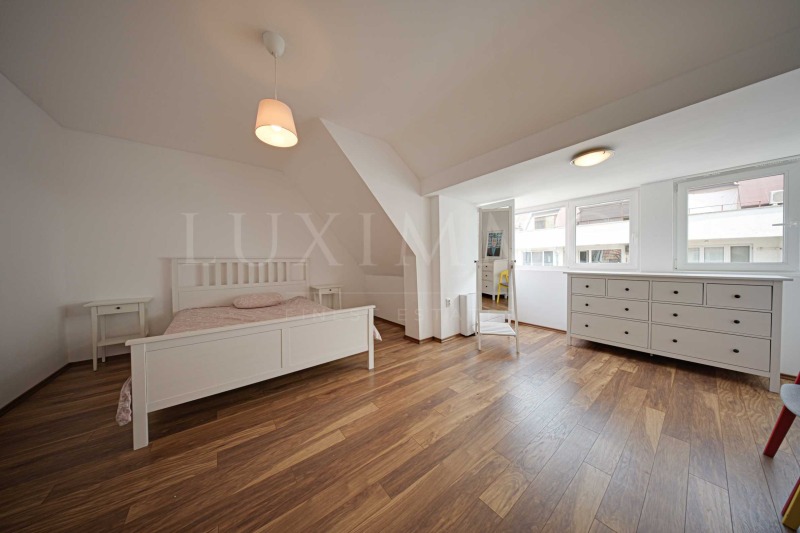 De inchiriat  3 dormitoare Sofia , Belite brezi , 150 mp | 16129246 - imagine [9]