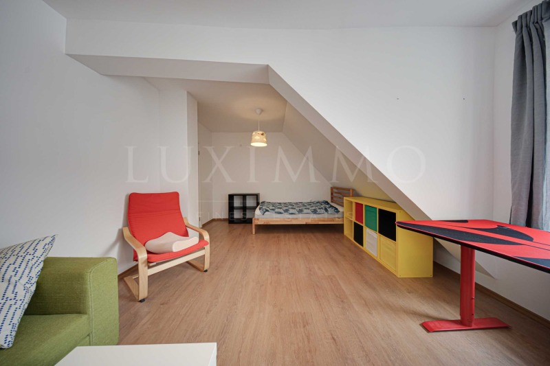 De inchiriat  3 dormitoare Sofia , Belite brezi , 150 mp | 16129246 - imagine [15]