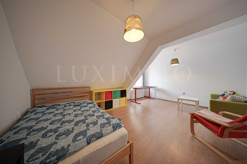 De inchiriat  3 dormitoare Sofia , Belite brezi , 150 mp | 16129246 - imagine [13]