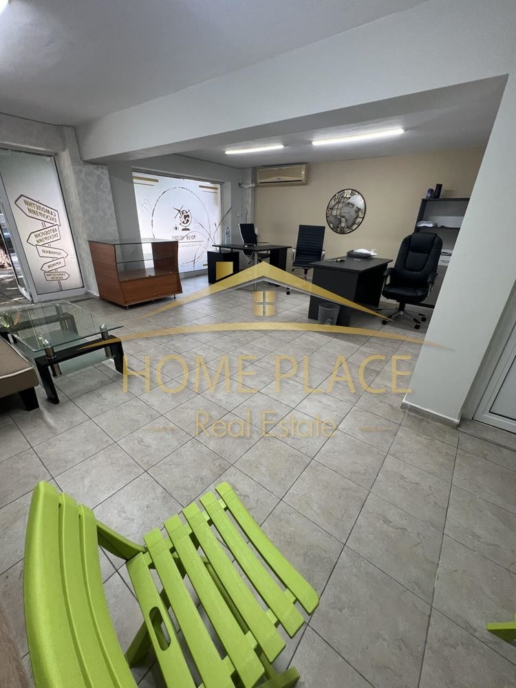 A louer  Bureau Varna , Lyatno kino Trakiya , 90 m² | 81508897
