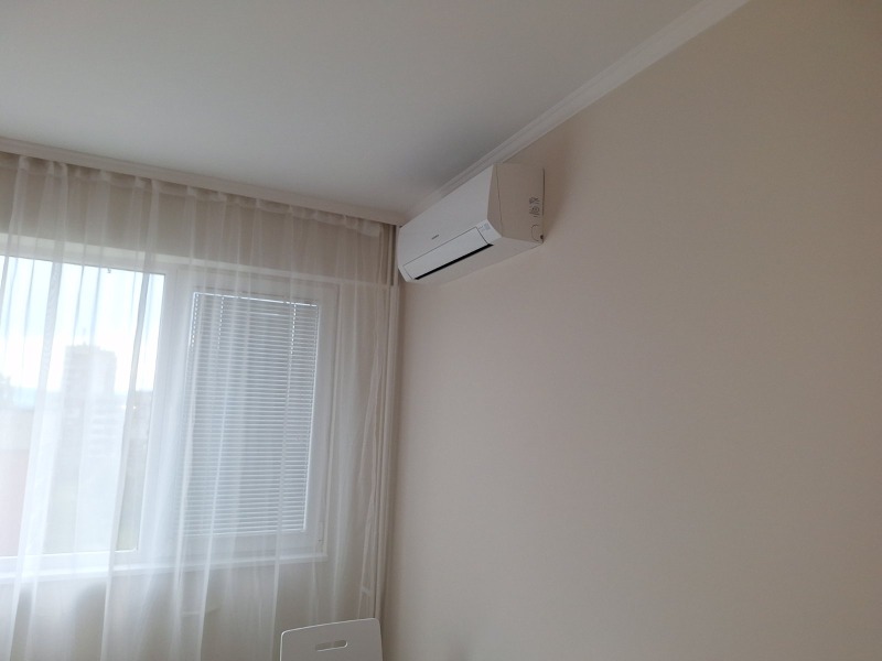 Kiadó  Stúdió Sofia , Ljulin 1 , 50 négyzetméter | 56557782 - kép [6]