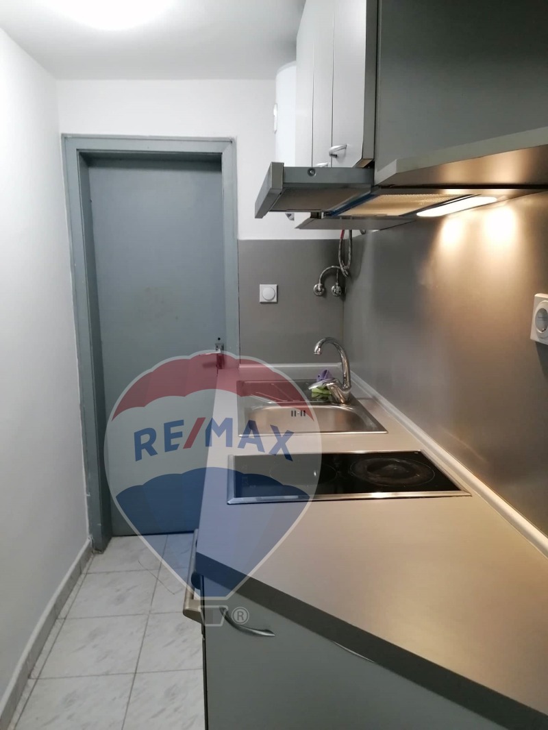 Дава под наем 1-СТАЕН, гр. Пловдив, Център, снимка 3 - Апартаменти - 52521637